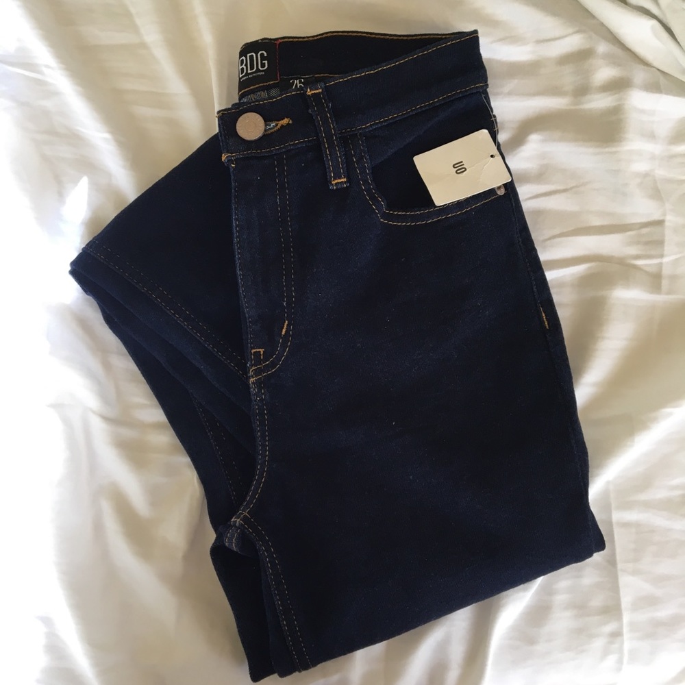 NWT BDG Girlfriend High Rise Jeans